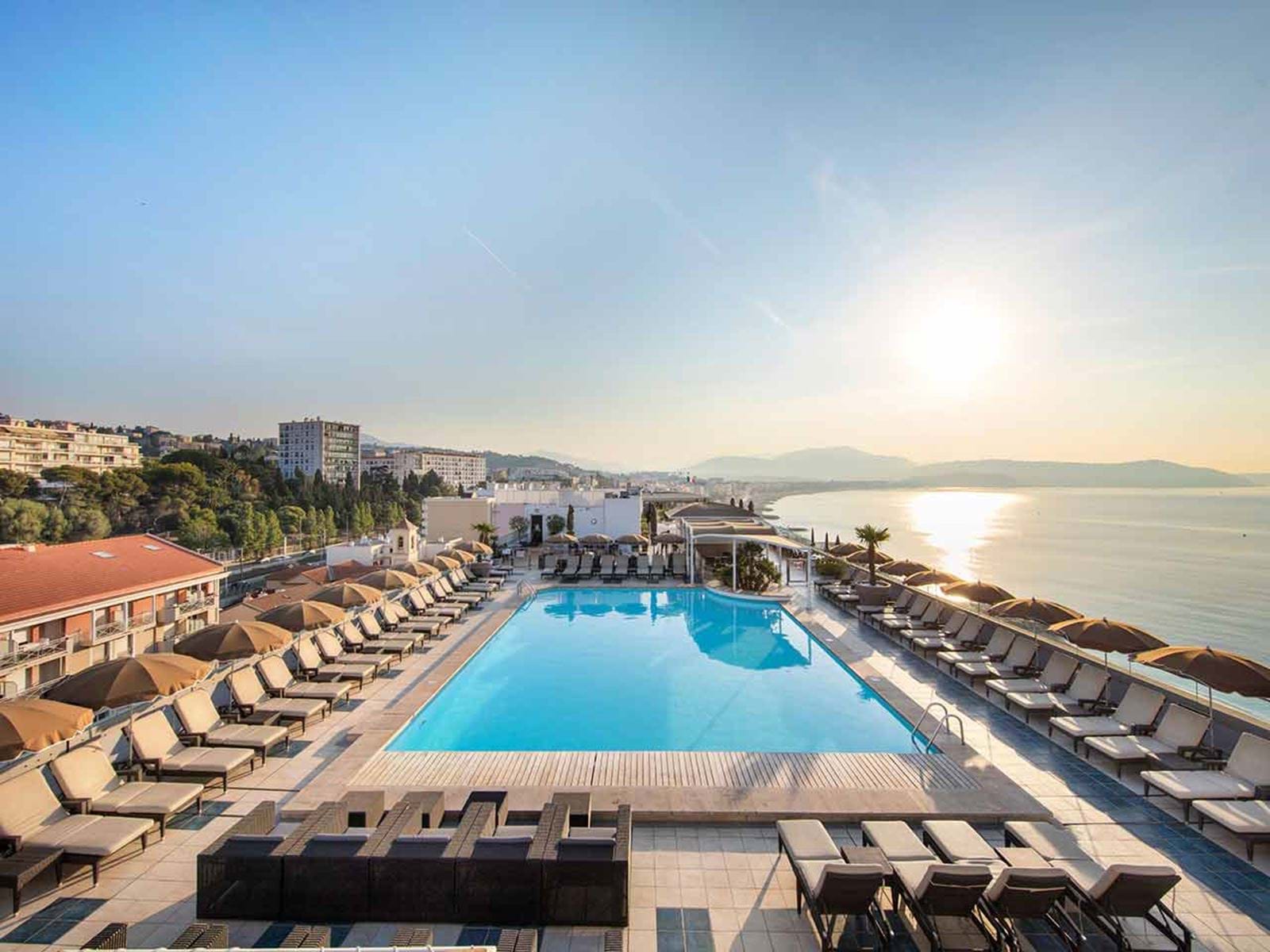 Radisson Blu Hotel Nice Riviera Charm Modern Sophistication | Black ...
