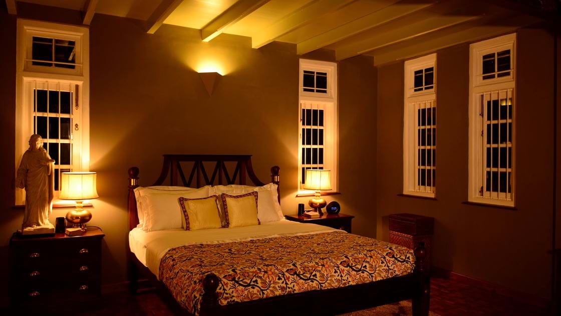 Maniumpathy Bedroom (1)