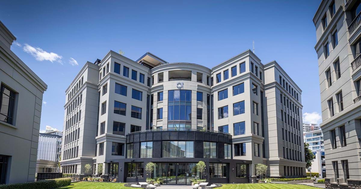 QT Auckland Chic & Contemporary Black Opal Black Opal Travel Group