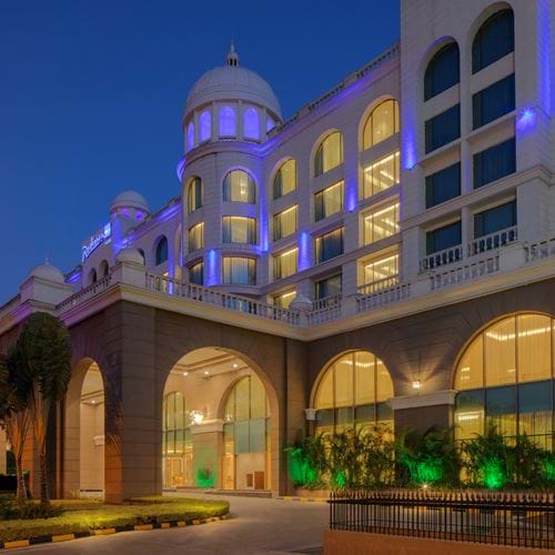 Radisson Blu Plaza Hotel