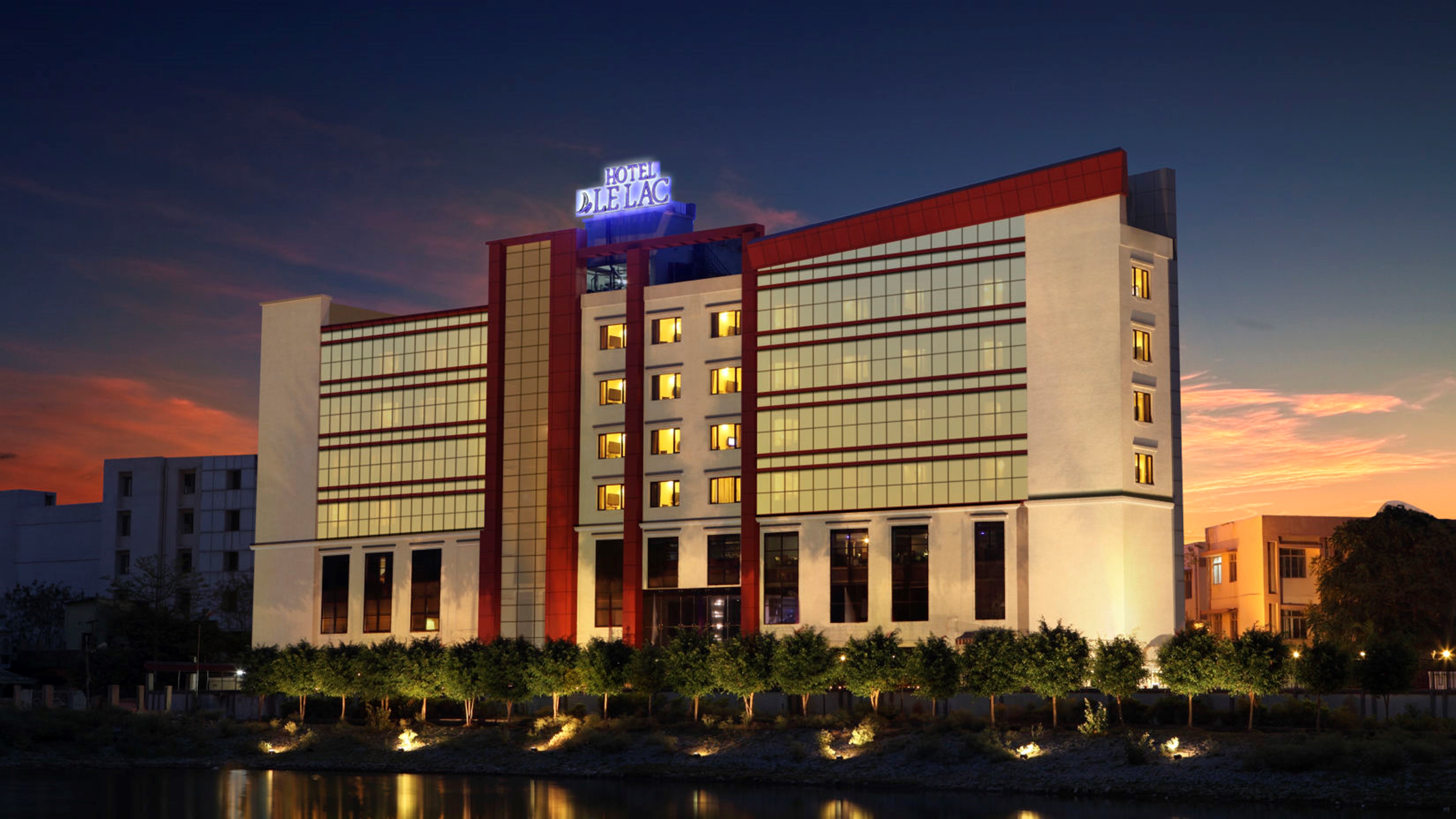 Le Lac Sarovar Portico, Ranchi