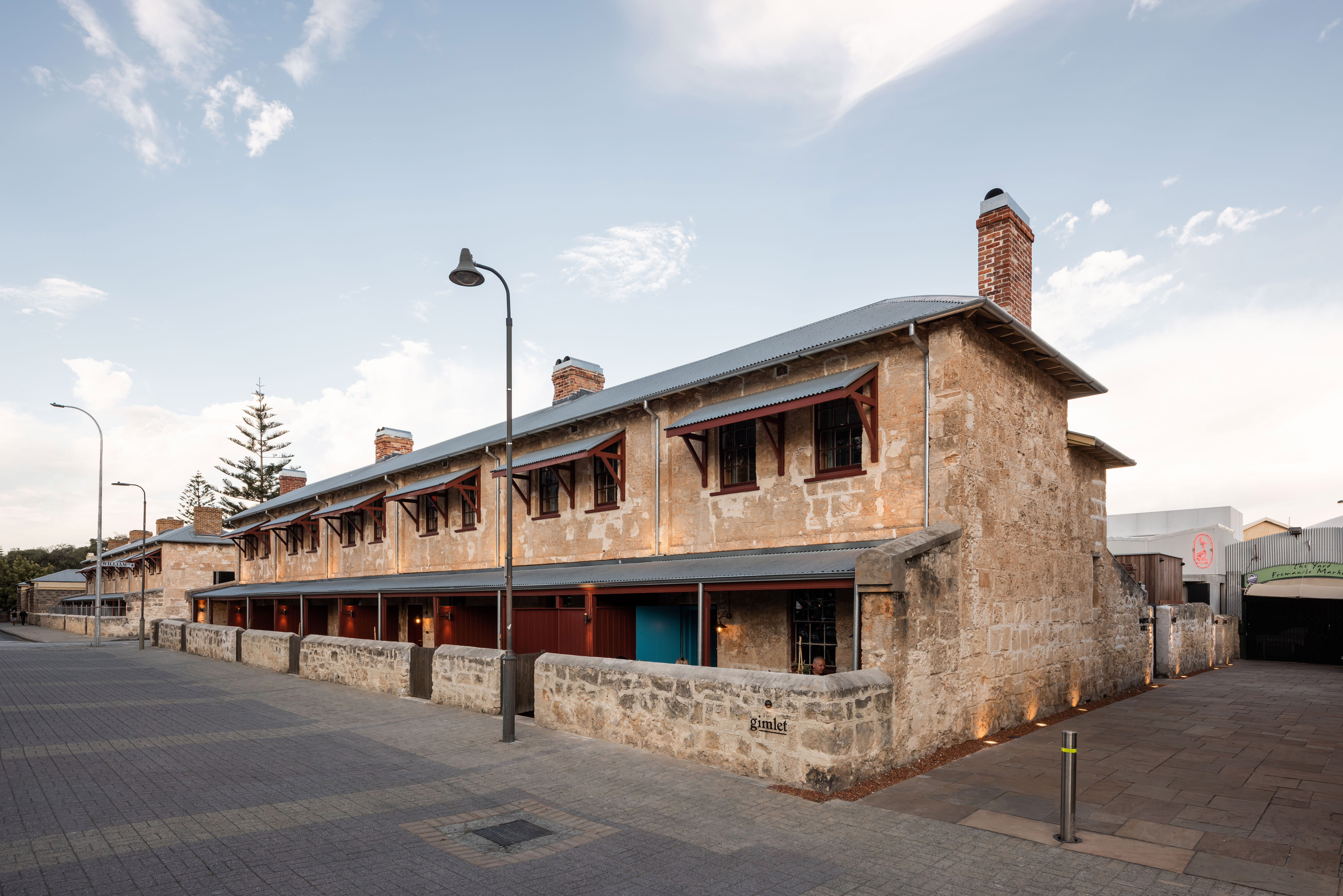 Warders Hotel - Fremantle